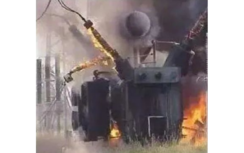 重庆科威-极度危险油浸式变压器爆燃